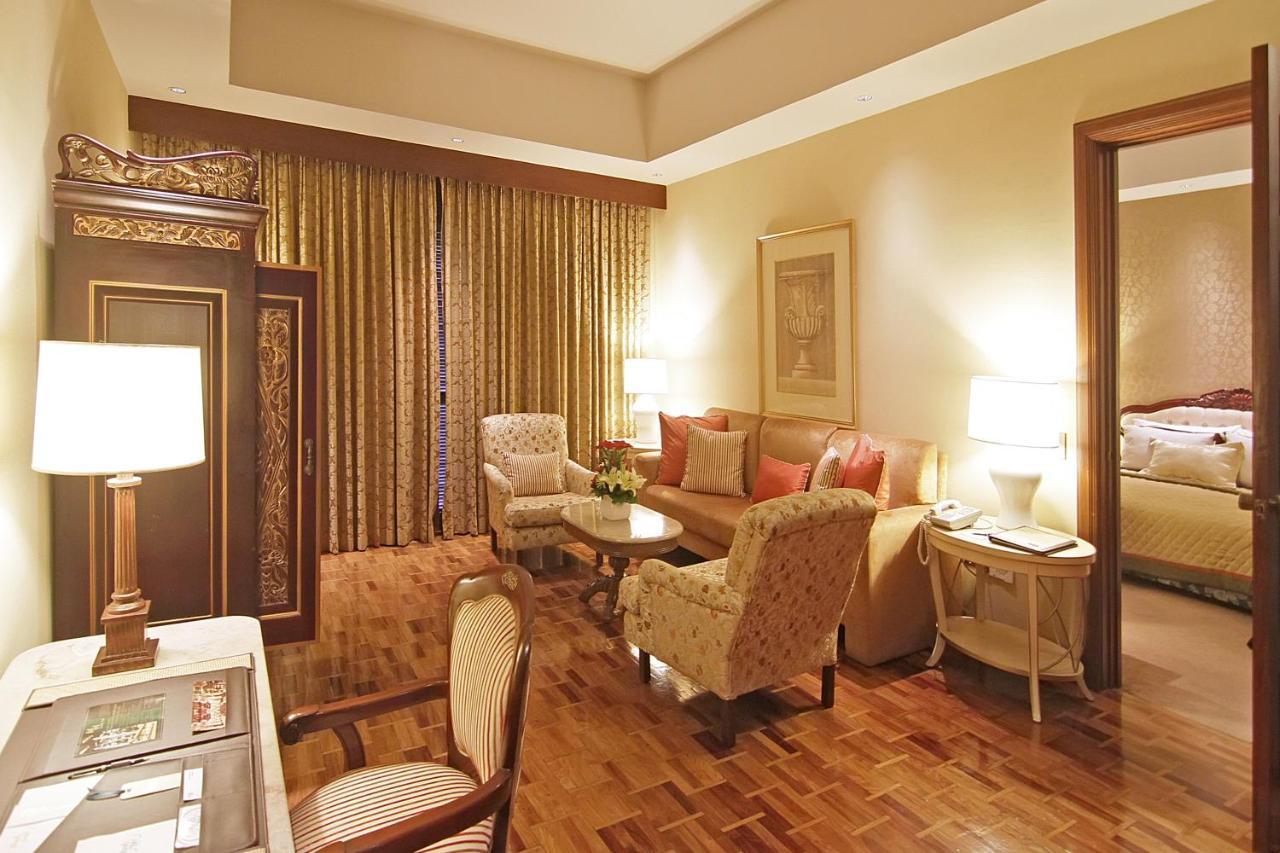 The Manila Hotel Luaran gambar